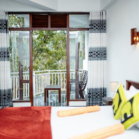 Adams Peak Inn 날라탄니야 외부 사진
