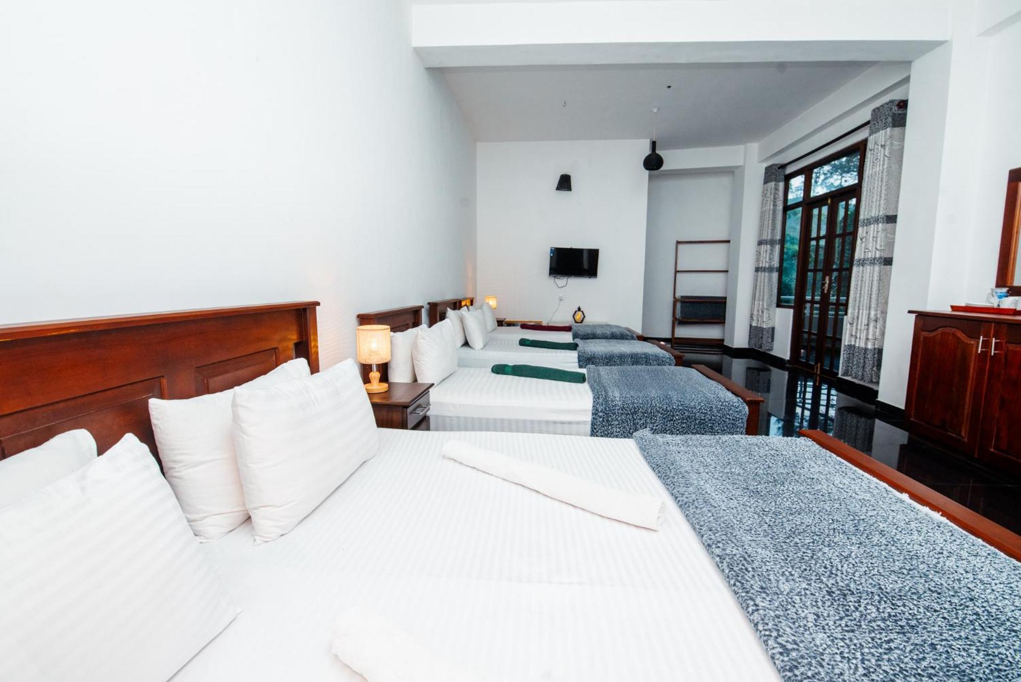 Adams Peak Inn 날라탄니야 외부 사진
