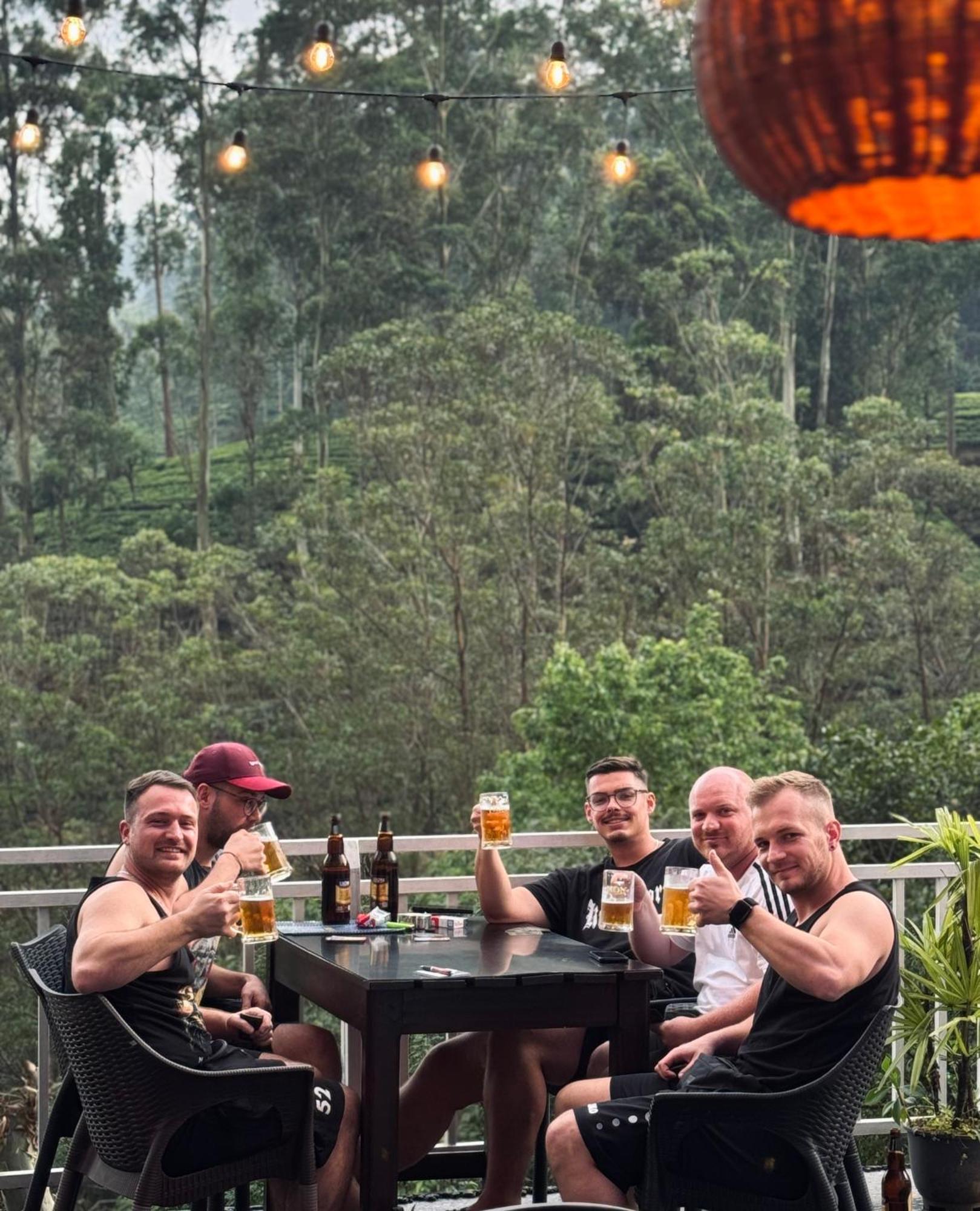 Adams Peak Inn 날라탄니야 외부 사진